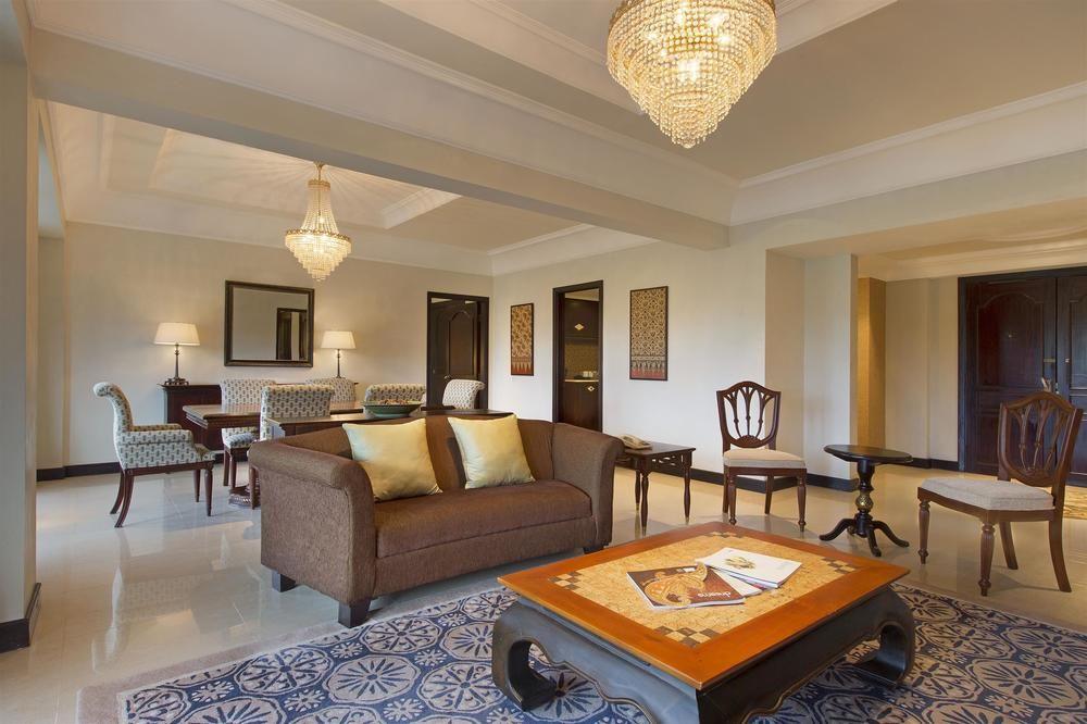 Mustika Yogyakarta Resort And Spa Maguwo Екстер'єр фото