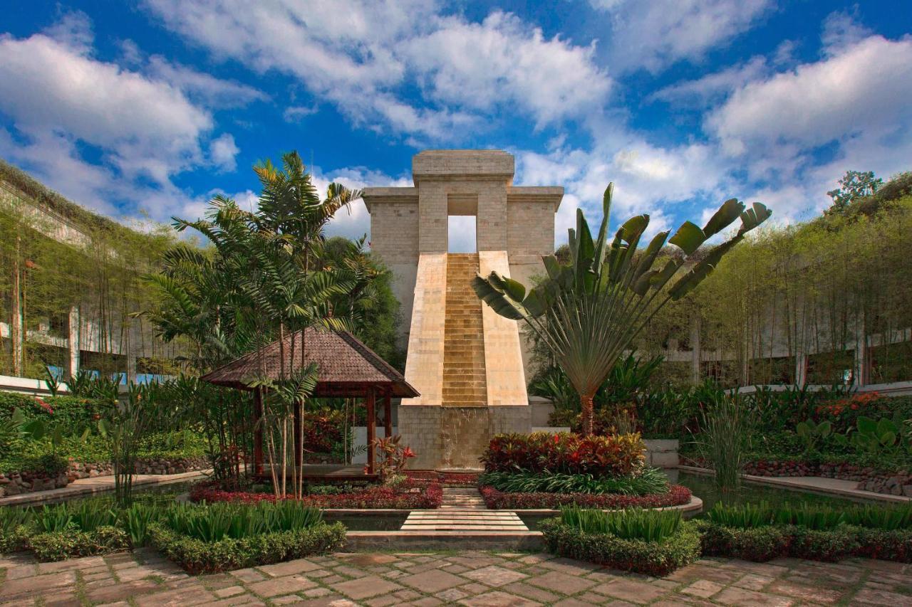 Mustika Yogyakarta Resort And Spa Maguwo Екстер'єр фото